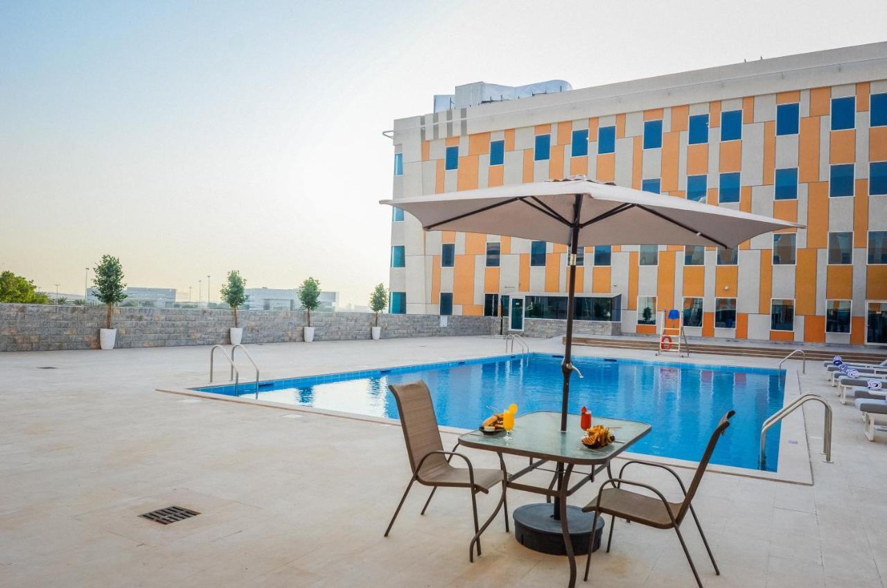 Vogo Grand Hotel Formerly Best Western Plus Hotel Dubai Academic City Екстер'єр фото