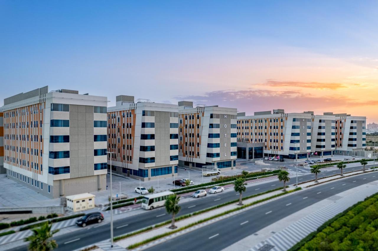 Vogo Grand Hotel Formerly Best Western Plus Hotel Dubai Academic City Екстер'єр фото